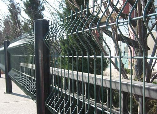 河北三角折彎護(hù)欄網(wǎng) 價(jià)格、廠家與選購(gòu)指南